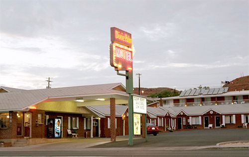 Dixie Palm Motel Saint George Extérieur photo